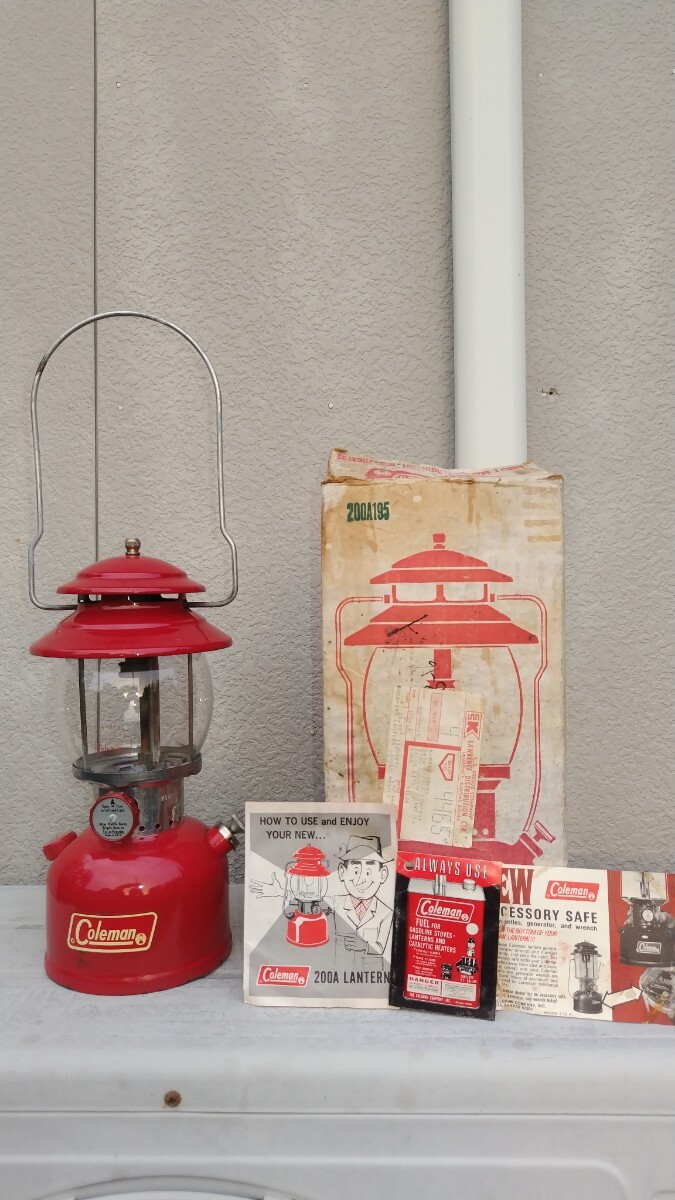 美品☆コールマンランタン200A箱、取説、その他当時物☆1972年2 美品☆コールマンランタン200A箱、取説、その他当時物☆1972年2