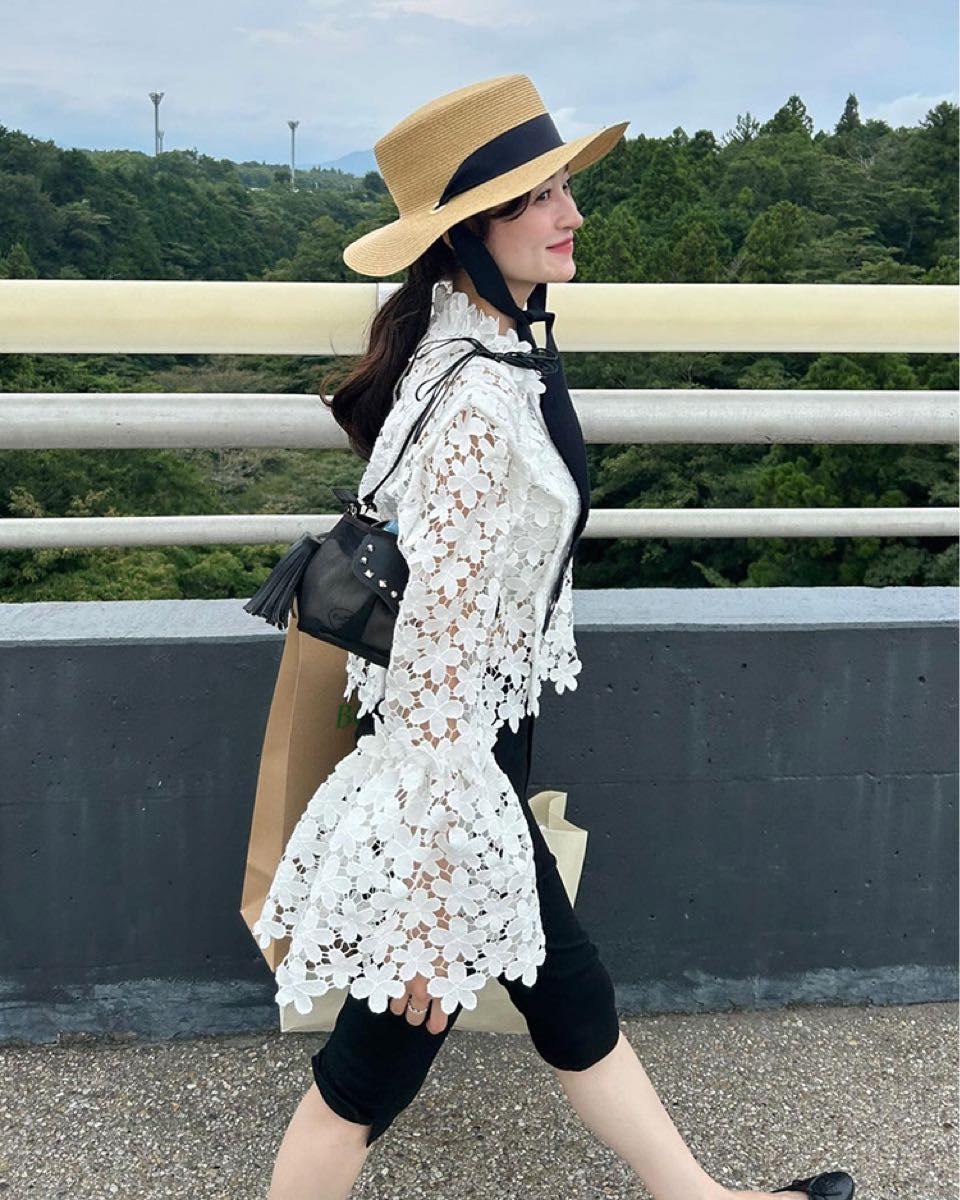 最終下げ ラスト1点 Bibiy LOTTY LACE TOP|Yahoo!フリマ(旧 最終下げ ラスト1点 Bibiy LOTTY LACE TOP|Yahoo!フリマ(旧