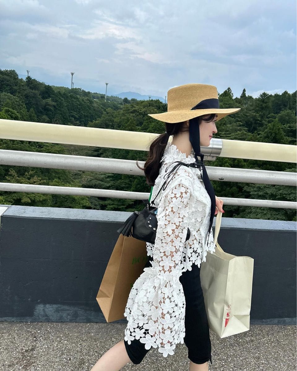 最終下げ ラスト1点 Bibiy LOTTY LACE TOP|Yahoo!フリマ(旧 最終下げ ラスト1点 Bibiy LOTTY LACE TOP|Yahoo!フリマ(旧