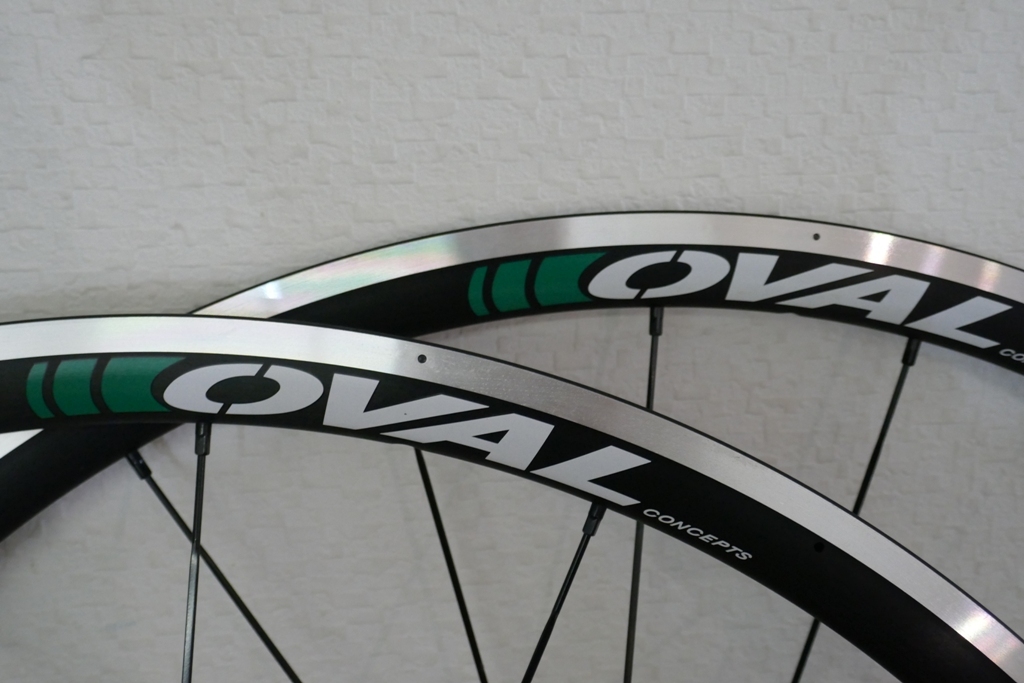 オーバル ホイール Oval Concepts 527 前後 セット 1635g11速 オーバル ホイール Oval Concepts 527 前後 セット 1635g11速