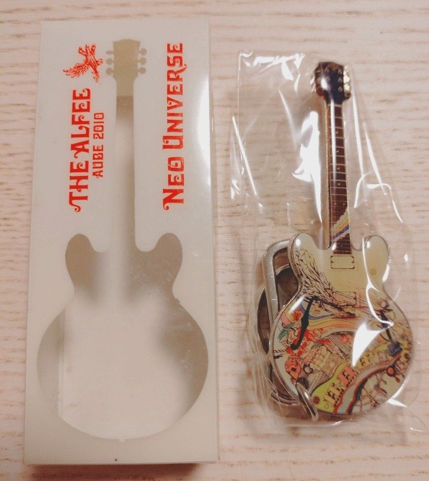 THE ALFEE 高見沢俊彦 ネオユニヴァース ギター キーホルダー THE ALFEE 高見沢俊彦 ネオユニヴァース ギター キーホルダー