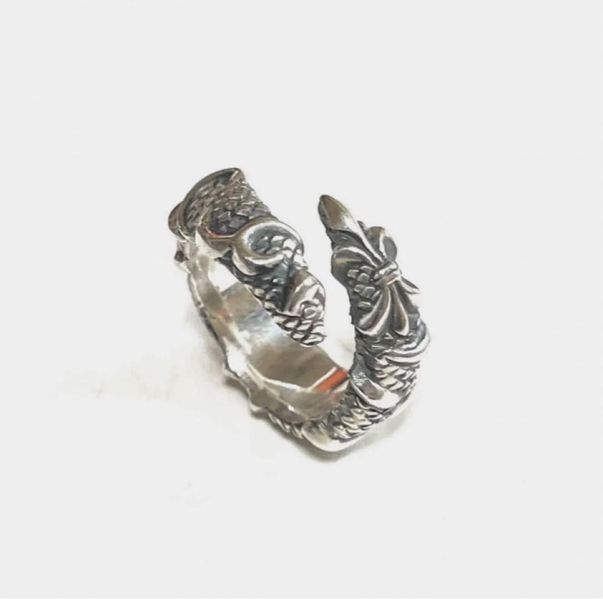 BIZARREビザール 龍 リリーモチーフ 925 SILVERリング 約18号 BIZARREビザール 龍 リリーモチーフ 925 SILVERリング 約18号