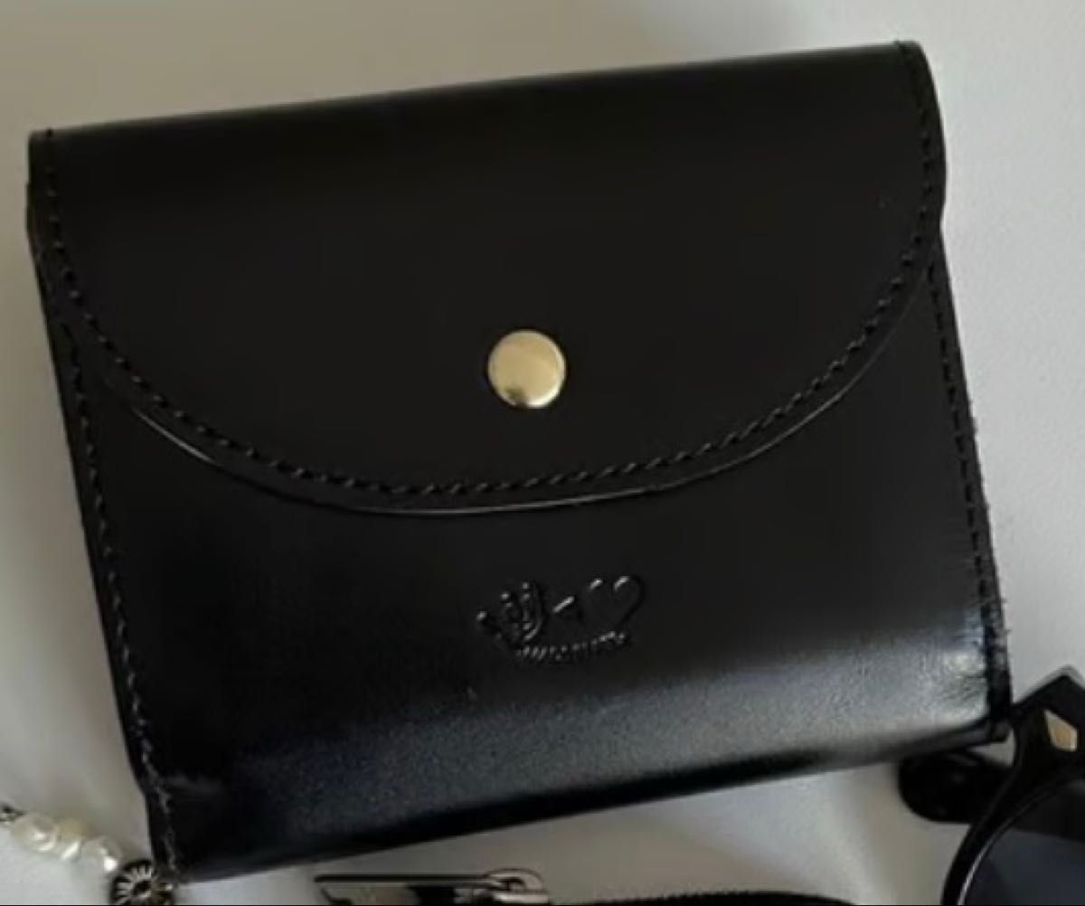 kaoyorinakami 財布 leather wallet 黒 black ブラック 二つ折り kaoyorinakami 財布 leather wallet 黒 black ブラック 二つ折り