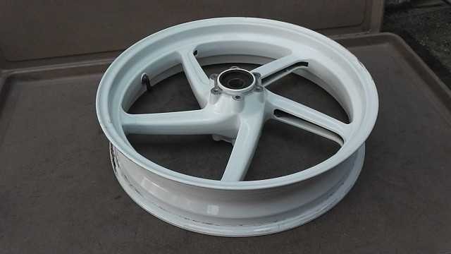 Monster 800 S2R ZDMM414AA5B068の フロントホイール *1495676956 中古