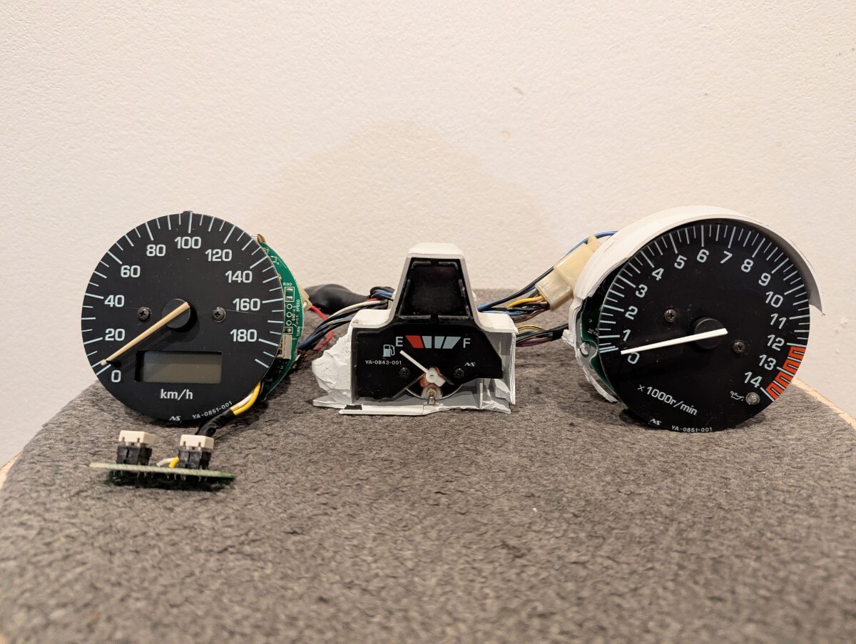 XJR400R RH02J 4HM 後期 純正 メーター スピードメーター タコ XJR400R RH02J 4HM 後期 純正 メーター スピードメーター タコ