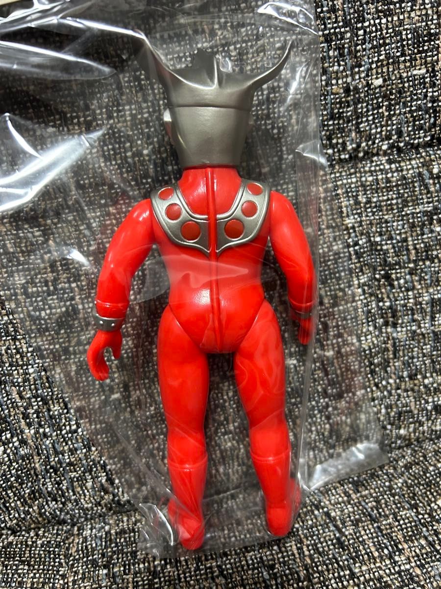 ブルマァクの怪獣シリーズ Sウルトラマンレオ(ガンメタ)ソフビ ブルマァクの怪獣シリーズ Sウルトラマンレオ(ガンメタ)ソフビ