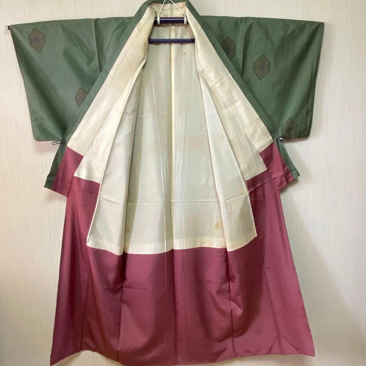 希少 高級品 大島紬 袷 紬 緑色 亀甲 千鳥格子柄 ハンドメイド 希少 高級品 大島紬 袷 紬 緑色 亀甲 千鳥格子柄 ハンドメイド