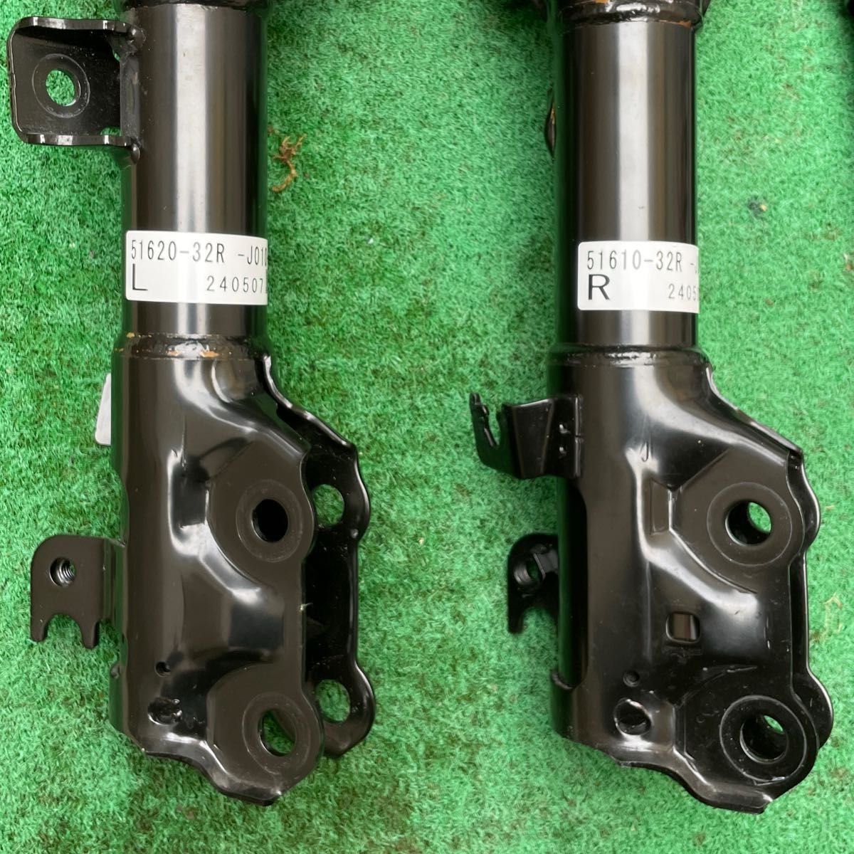 ホンダ N-BOX JF5 JF3 サスペンション ショックアブソーバー ホンダ N-BOX JF5 JF3 サスペンション ショックアブソーバー