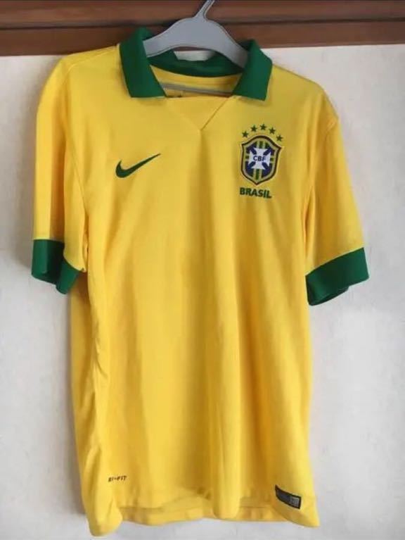 サッカー 　オフィシャルユニフォーム ブラジル 2014 ナイキ Mサイズ