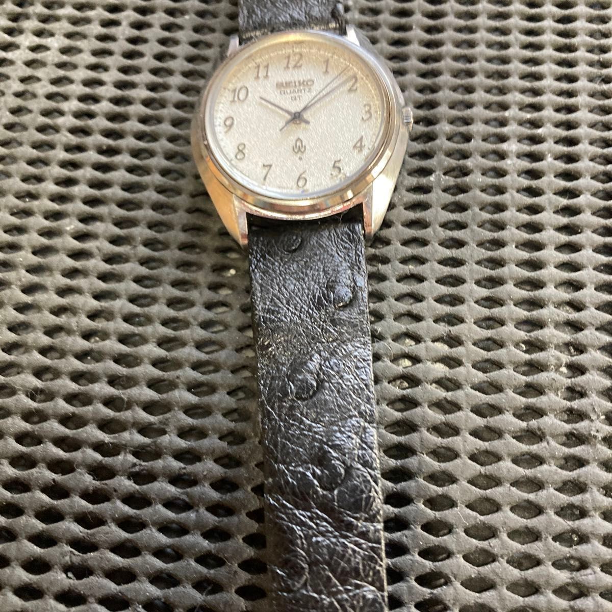 SEIKO 38 QT オールド クォーツ 植字 希少|Yahoo!フリマ(旧 SEIKO 38 QT オールド クォーツ 植字 希少|Yahoo!フリマ(旧