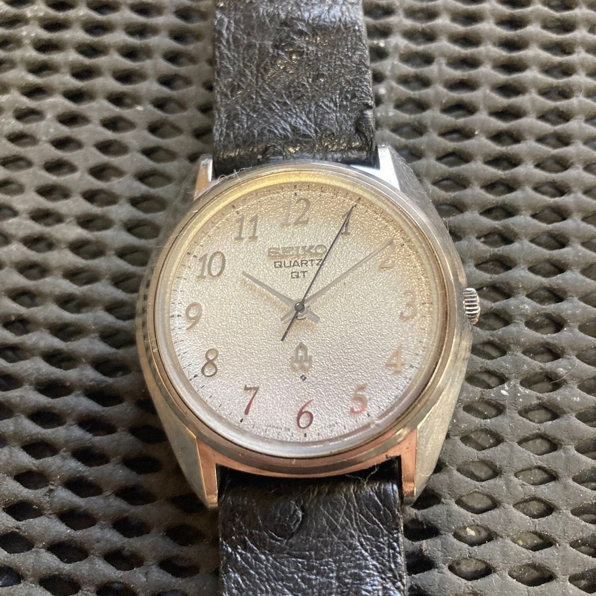 SEIKO 38 QT オールド クォーツ 植字 希少|Yahoo!フリマ(旧 SEIKO 38 QT オールド クォーツ 植字 希少|Yahoo!フリマ(旧