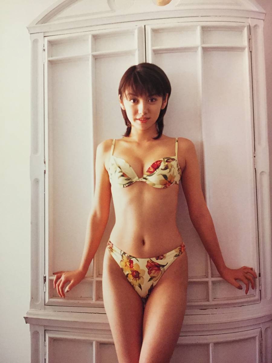 古本 帯あり 写真集 Soleil ソレイユ 国分佐智子 撮影 山岸伸 女優 ワンダフル ワンギャル 水着 林家三平 クリックポスト発送等 Buyee Servis Zakupok Tretim Licom Buyee Pokupajte Iz Yaponii 古本 帯あり 写真集 Soleil ソレイユ 国分佐智子 撮影 山岸伸 女優 ワンダフル ワンギャル 水着 林家三平 クリックポスト発送等 Buyee Servis Zakupok Tretim Licom Buyee Pokupajte Iz Yaponii