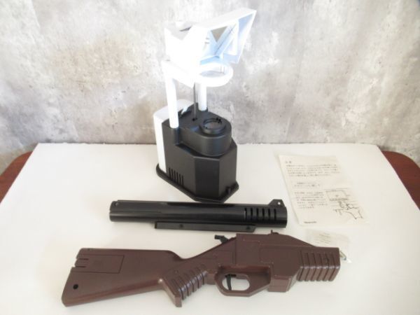 希少品 任天堂 光線銃 ダックハント DUCKHUNT 現状品 昭和レトロ 希少品 任天堂 光線銃 ダックハント DUCKHUNT 現状品 昭和レトロ