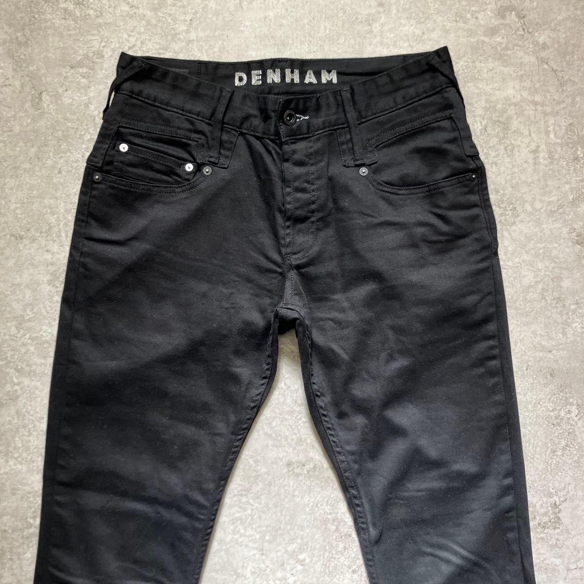 美品 DENHAM SKIN W30 WLSB WHITE デンハム スキン ブラック黒 美品 DENHAM SKIN W30 WLSB WHITE デンハム スキン ブラック黒