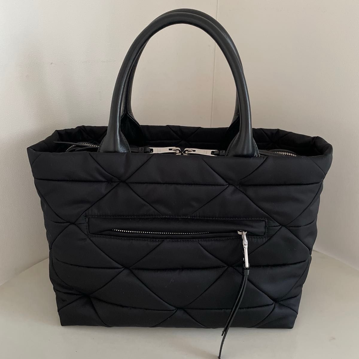 PRADA ♦ パデッド ナッパ トートバッグ PRADA プラダ パデッド Re-nylon トートバッグ スモール 新品未