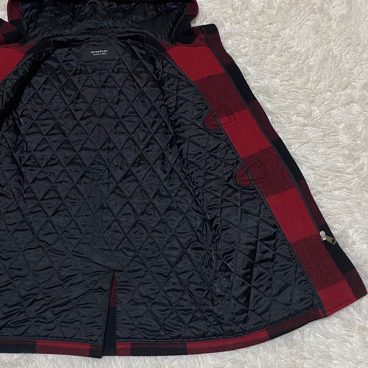 美品 BURBERRY BLACK LABEL ダッフルコート チェック 赤 美品 BURBERRY BLACK LABEL ダッフルコート チェック 赤