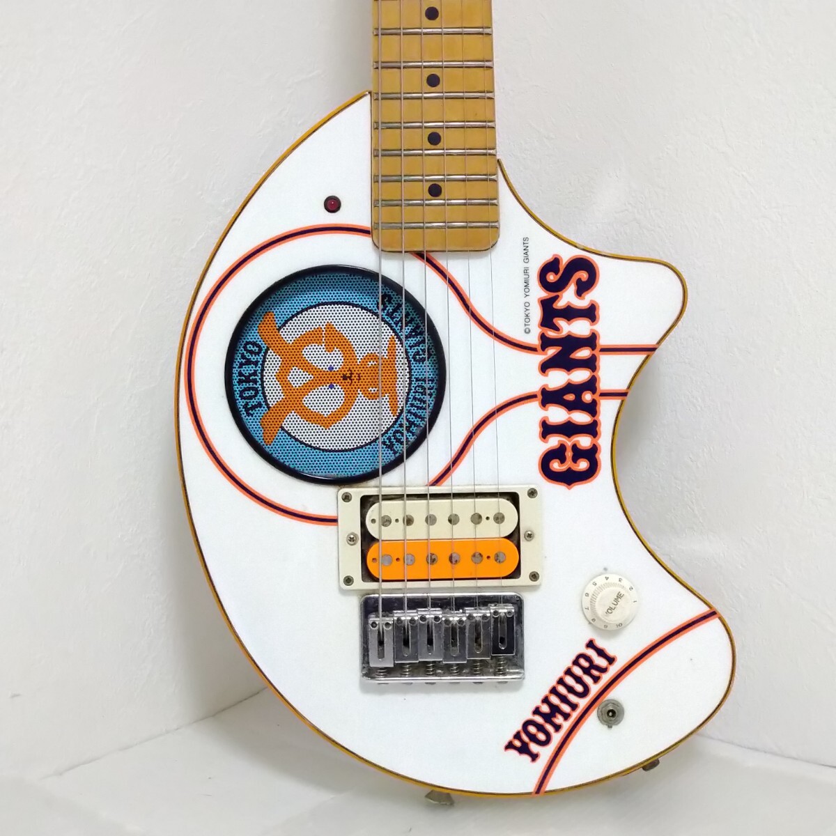 【美品!】ZO-3 コラボ 読売ジャイアンツ 巨象 巨人 アンプ内蔵ミニギター Yahoo!オークション - FERNANDES ZO-3 巨象 フェルナンデス 読売