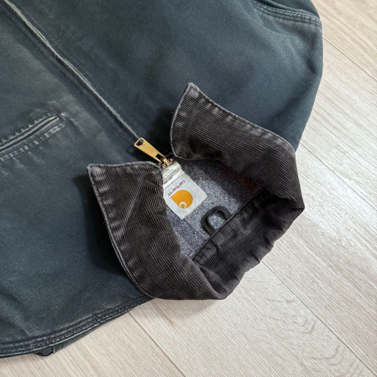 Carhartt USA製 デトロイトジャケット 44 ブラックJ01BLK Carhartt USA製 デトロイトジャケット 44 ブラックJ01BLK