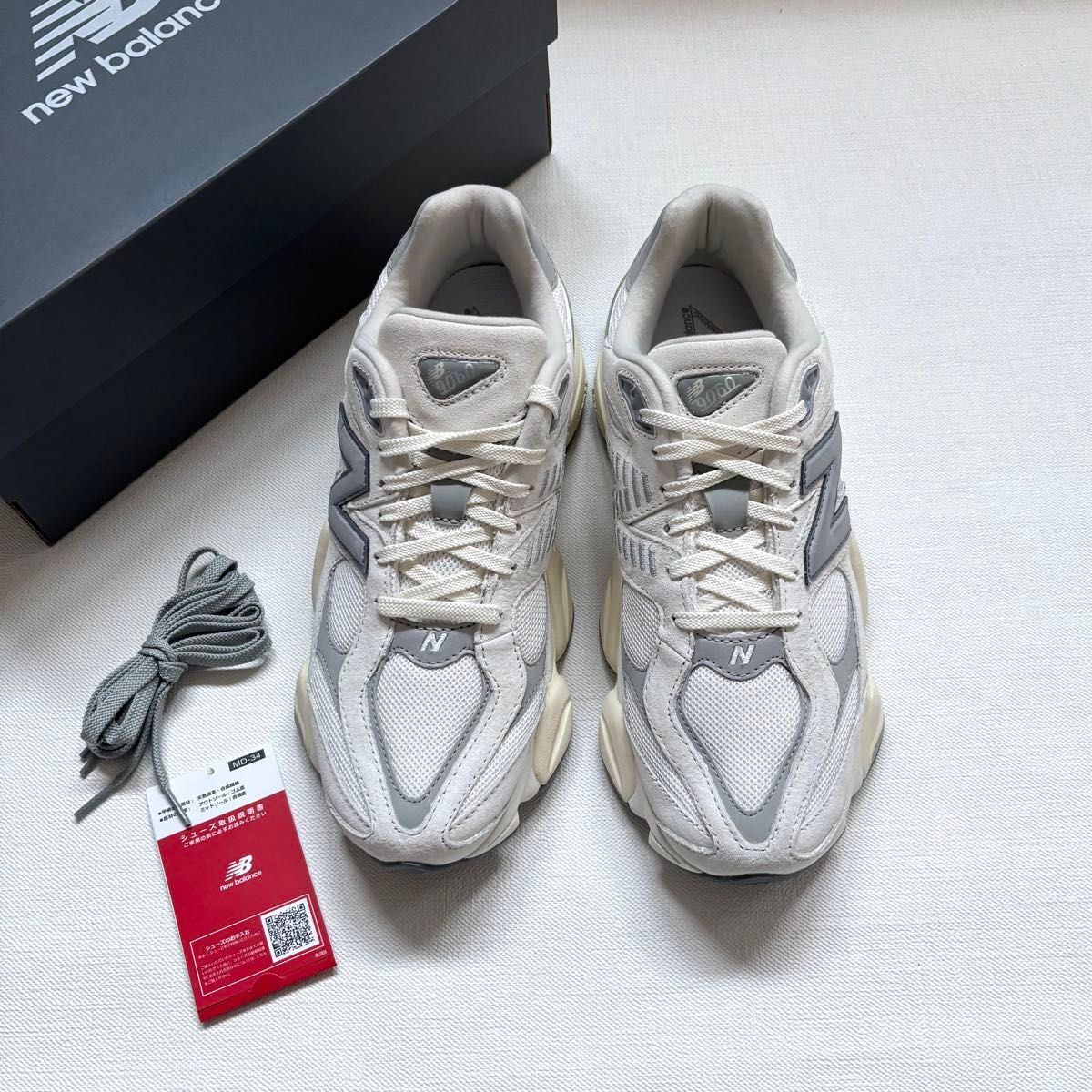 新品 New Balance ニューバランス U9060ECA ホワイト 27 5 新品 New Balance ニューバランス U9060ECA ホワイト 27 5