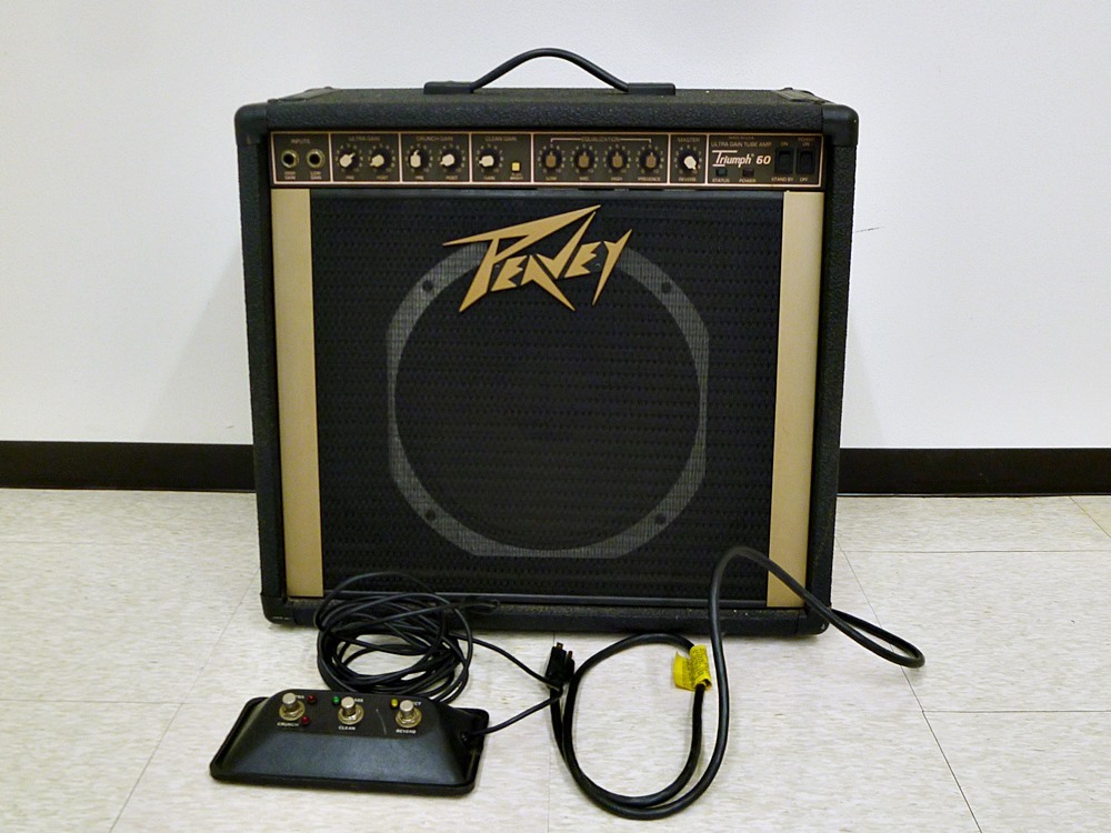 19-3274【中古・動作品】PEAVEY ピーヴィー　TRIUMPH 60W　ギター　チューブアンプ　フットスイッチ付　USA　アメリカ製　音出し確認済み_画像1