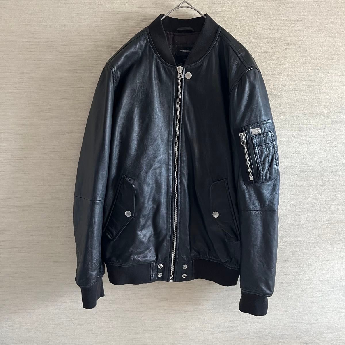 DIESEL ディーゼル MA-1 レザージャケット ラムレザー 黒 L相当 DIESEL ディーゼル MA-1 レザージャケット ラムレザー 黒 L相当