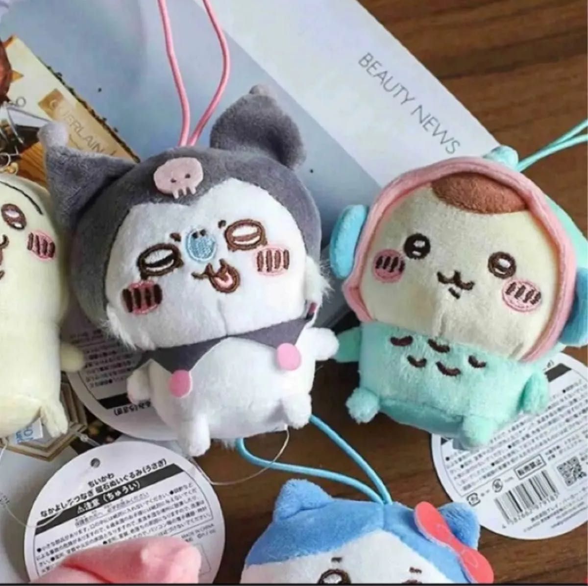 ちいかわ モモンガ クロミ ぬいぐるみキーホルダー コラボ ちいかわ モモンガ クロミ ぬいぐるみキーホルダー コラボ