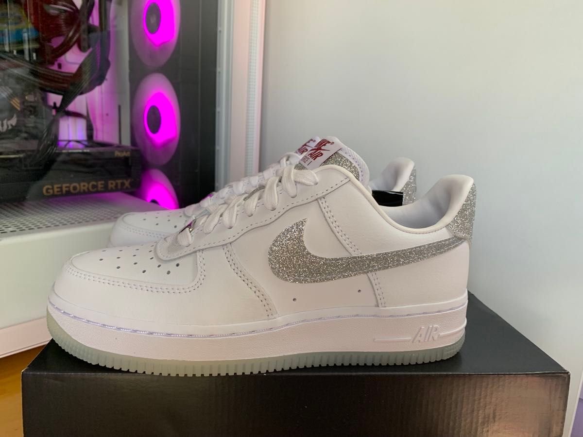 Nike Women's Air Force 1 '07 LX Nike Women's Air Force 1 '07 LX