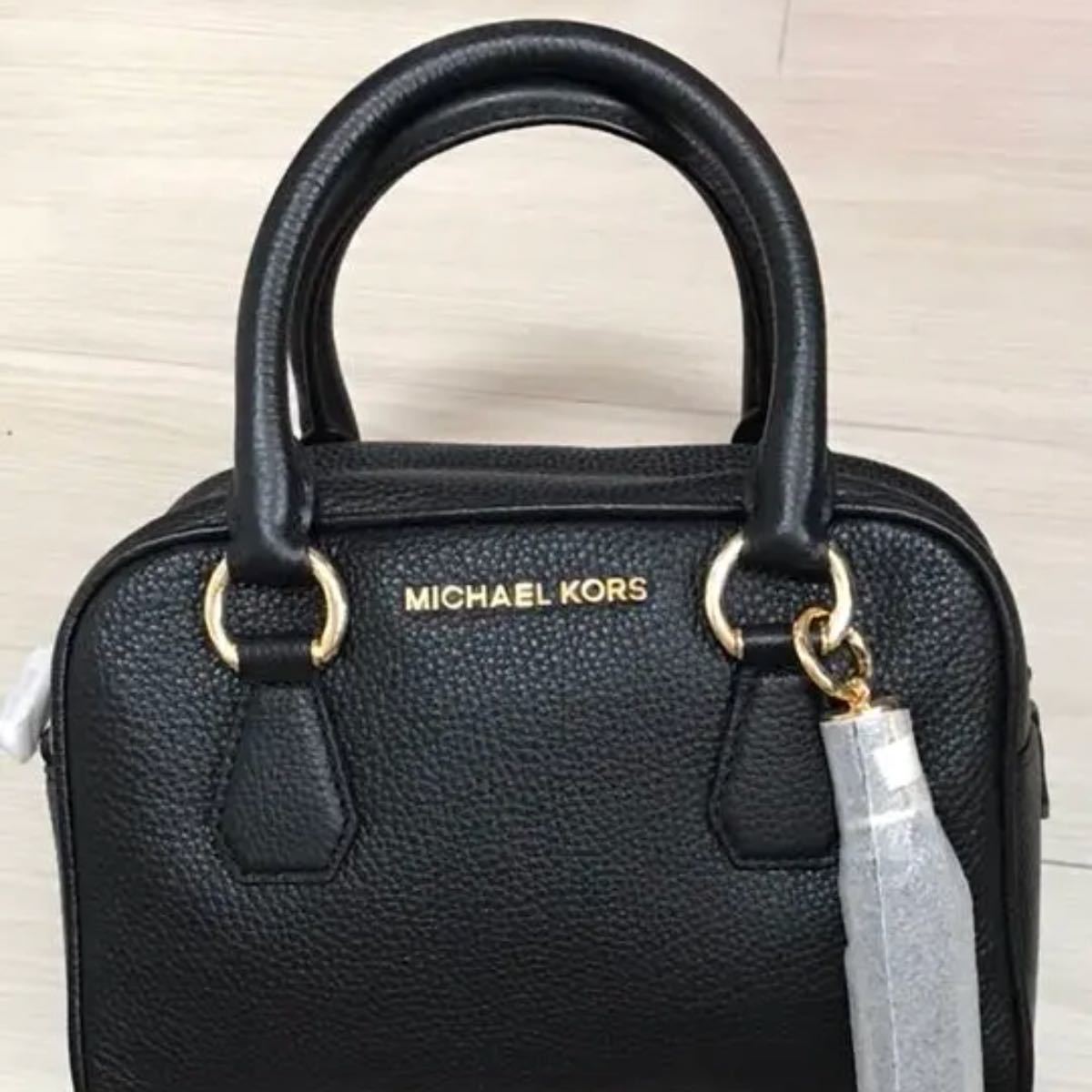 ✨新品✨ MICHAEL KORS オールレザー ショルダーバッグ-