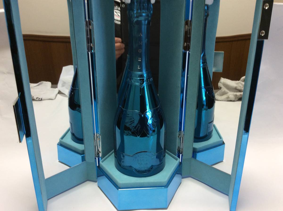 エンジェル・シャンパン ヴィンテージ2005 ブルー750ml　専用箱入 正規品 新品 送料無料