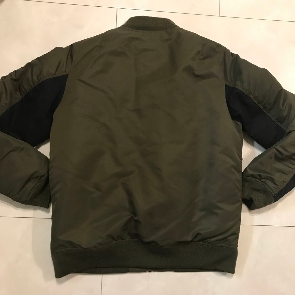 carhartt カーハート ボンバージャケット MA-1 Mサイズ|Yahoo carhartt カーハート ボンバージャケット MA-1 Mサイズ|Yahoo
