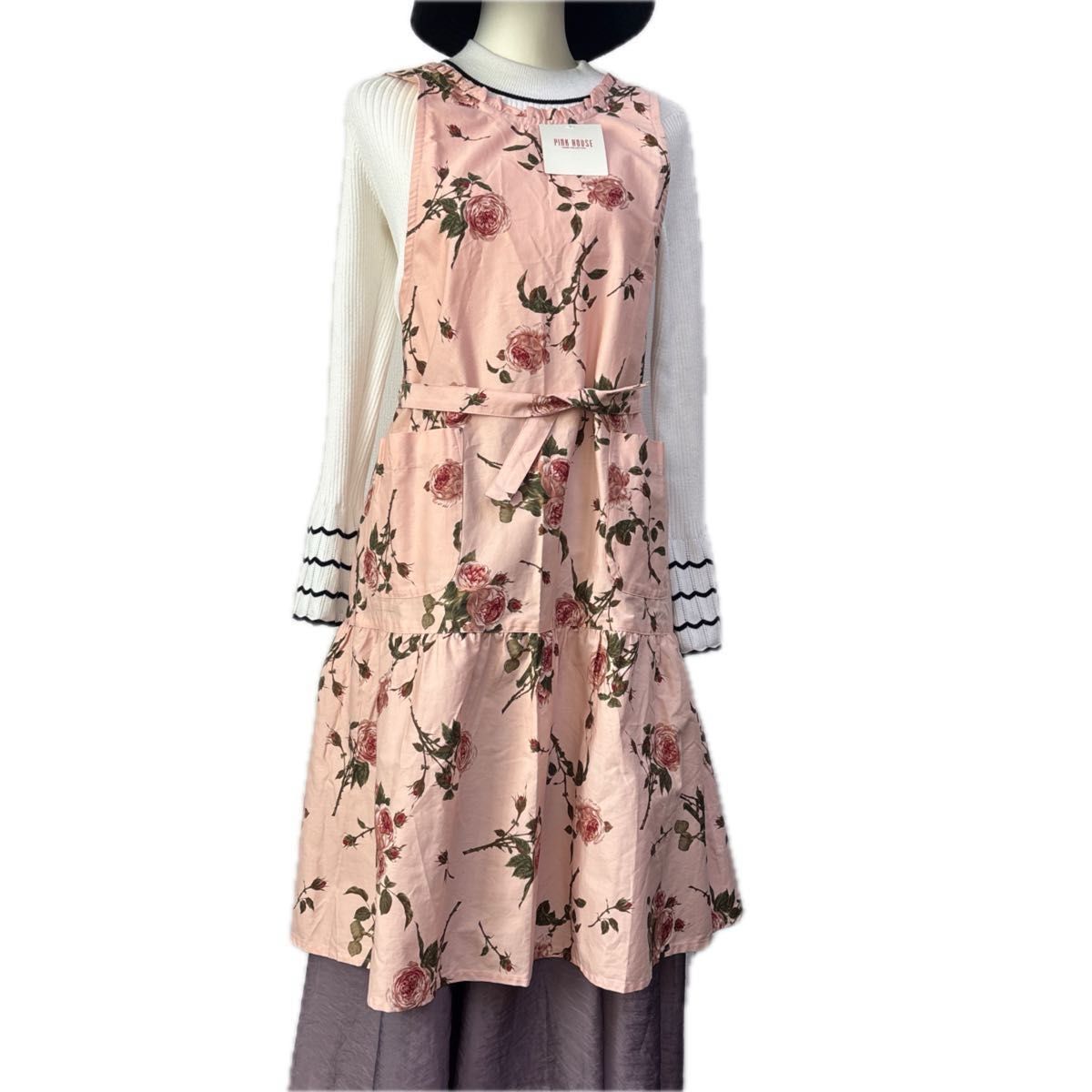 新品タグ付き】PINKHOUSE ピンクハウス 花柄エプロン エプロン 新品タグ付き】PINKHOUSE ピンクハウス 花柄エプロン エプロン