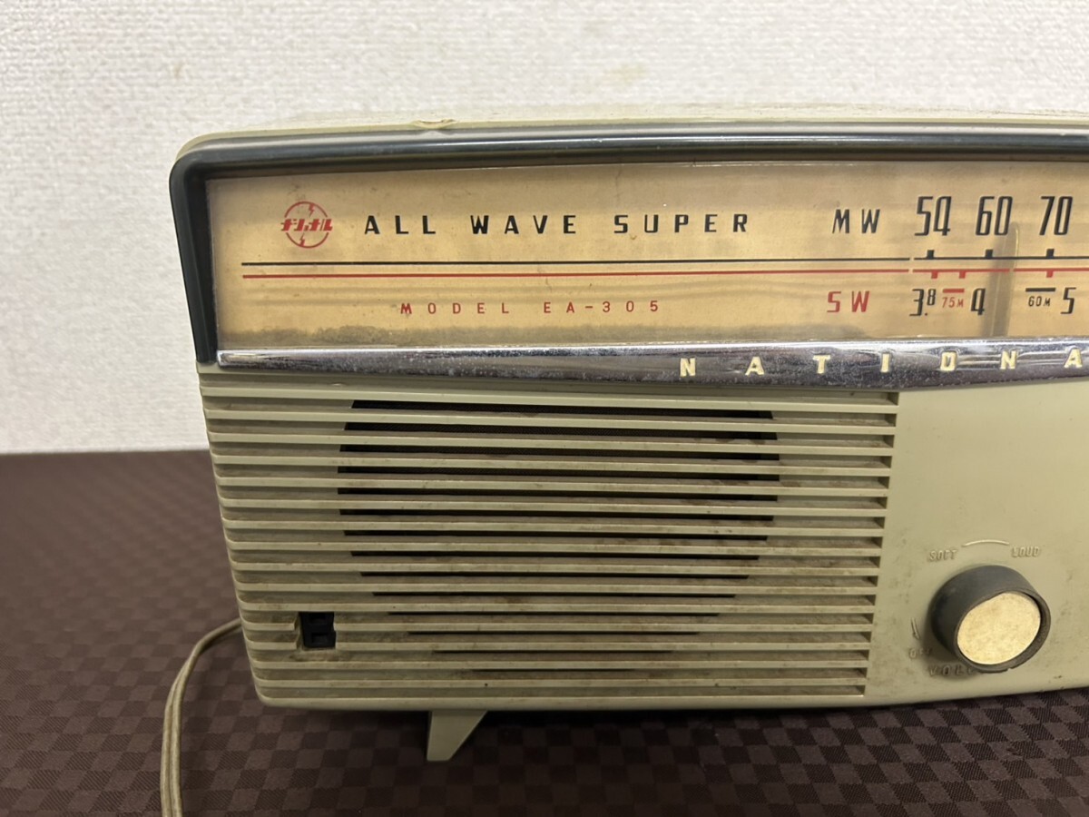 昭和レトロ 松下電器産業(ナショナル) 真空管ラジオ EA-305 昭和レトロ 松下電器産業(ナショナル) 真空管ラジオ EA-305