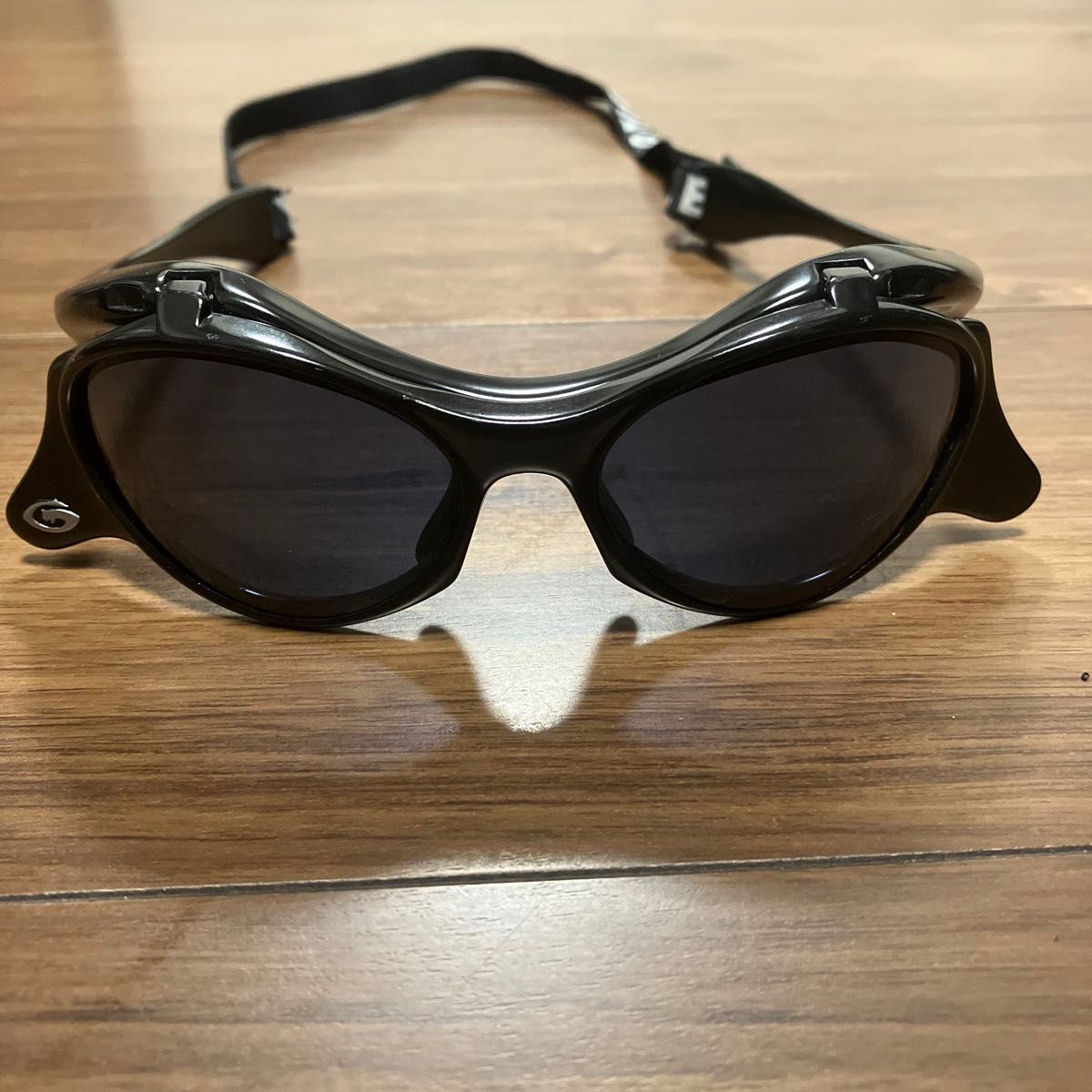 hyde着 ガーゴイルズ サングラス STYLE F-8 フリップアップ hyde着 ガーゴイルズ サングラス STYLE F-8 フリップアップ