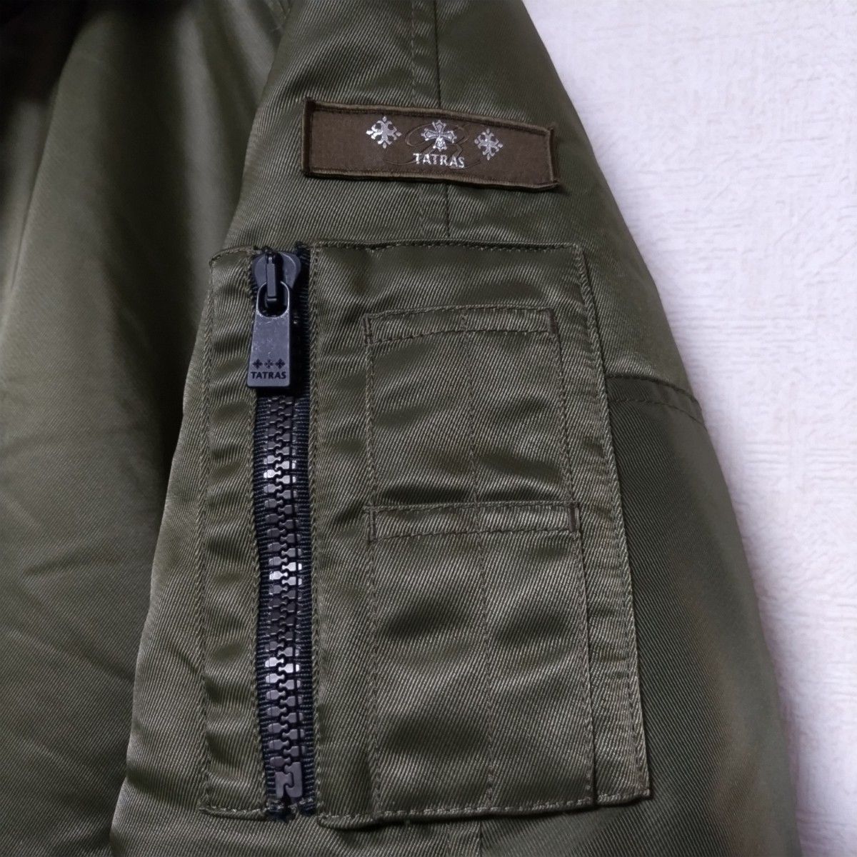 TATRAS タトラス N-2B ミリタリー ダウンジャケット PERUGIA TATRAS タトラス N-2B ミリタリー ダウンジャケット PERUGIA