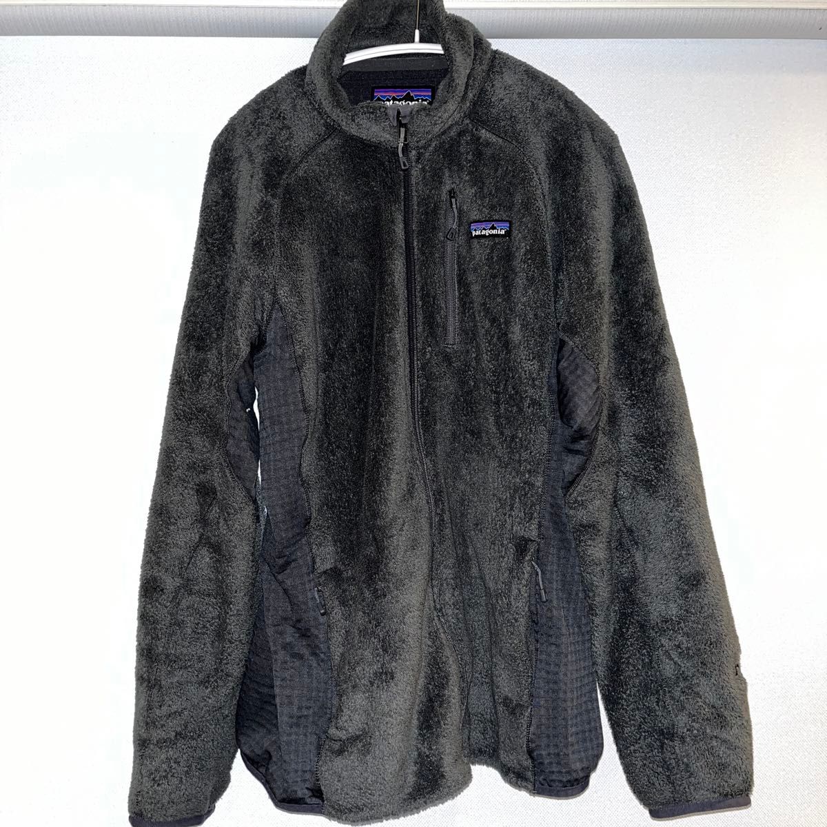 【XS】パタゴニア patagonia r2ジャケットFA18 Mサイズ FGE 2018年製 パタゴニア R2 フリース ジャケット 25139