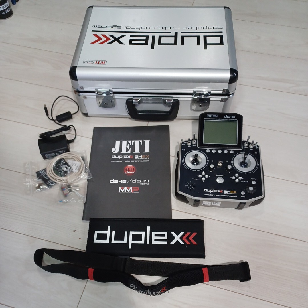 ジェティ JETI DS-16 プロポ 送信機 受信機なし ジェティ JETI DS-16 プロポ 送信機 受信機なし