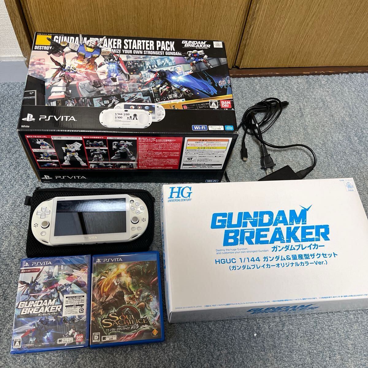 Amazon | PlayStation Vita ガンダムブレイカー スターター Amazon | PlayStation Vita ガンダムブレイカー スターター