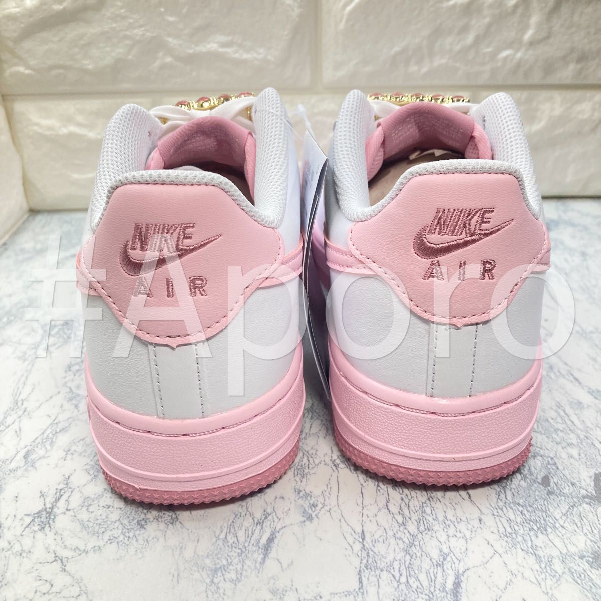 NIKE ナイキ AIR FORCE 1 エアフォース1 ホワイト ピンク 桃色 NIKE ナイキ AIR FORCE 1 エアフォース1 ホワイト ピンク 桃色