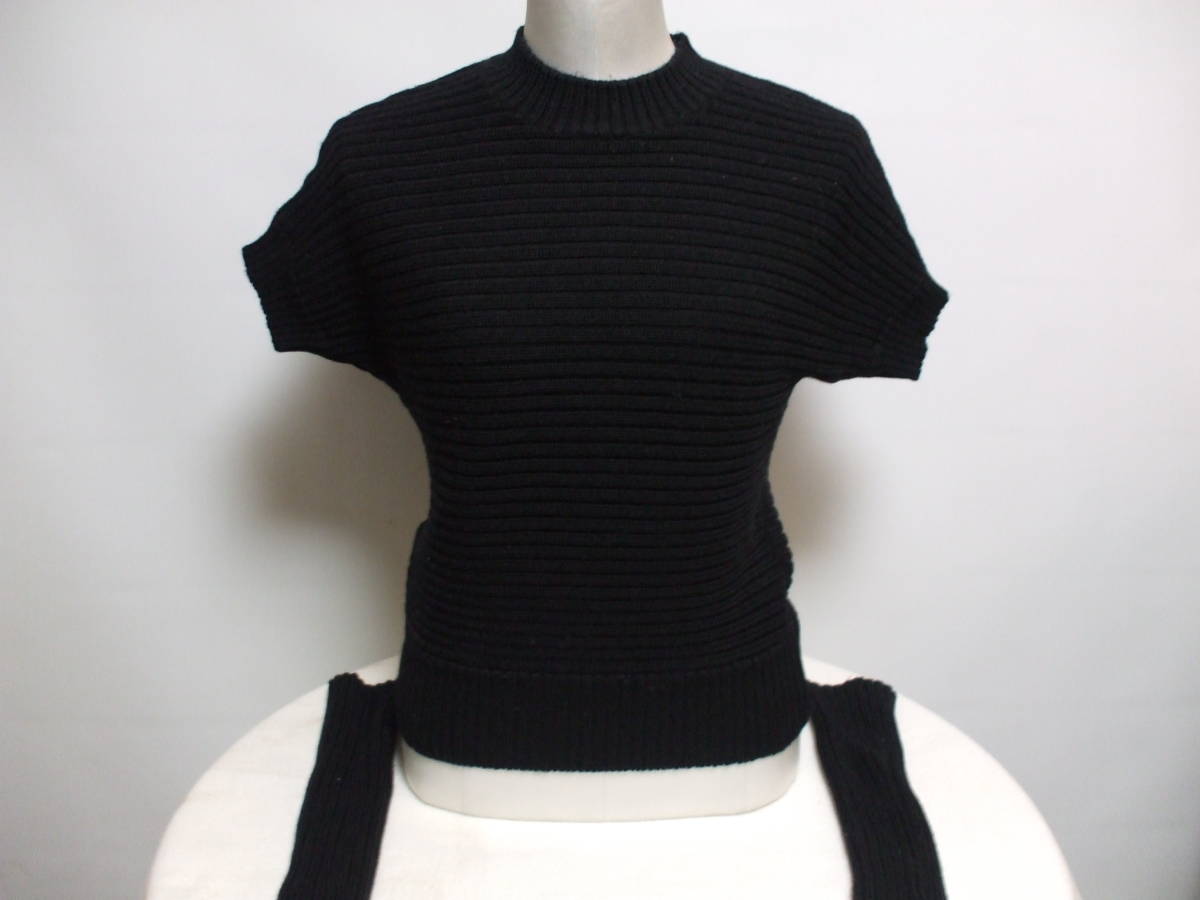 【激安】 ★★ジバンシィ ★★正規品 GIVENCHY★ ★一般女性★Mサイズ トップス★カットソー セーター 黒 女性用 【激安】 ★★ジバンシィ ★★正規品 GIVENCHY★ ★一般女性★Mサイズ トップス★カットソー セーター 黒 女性用