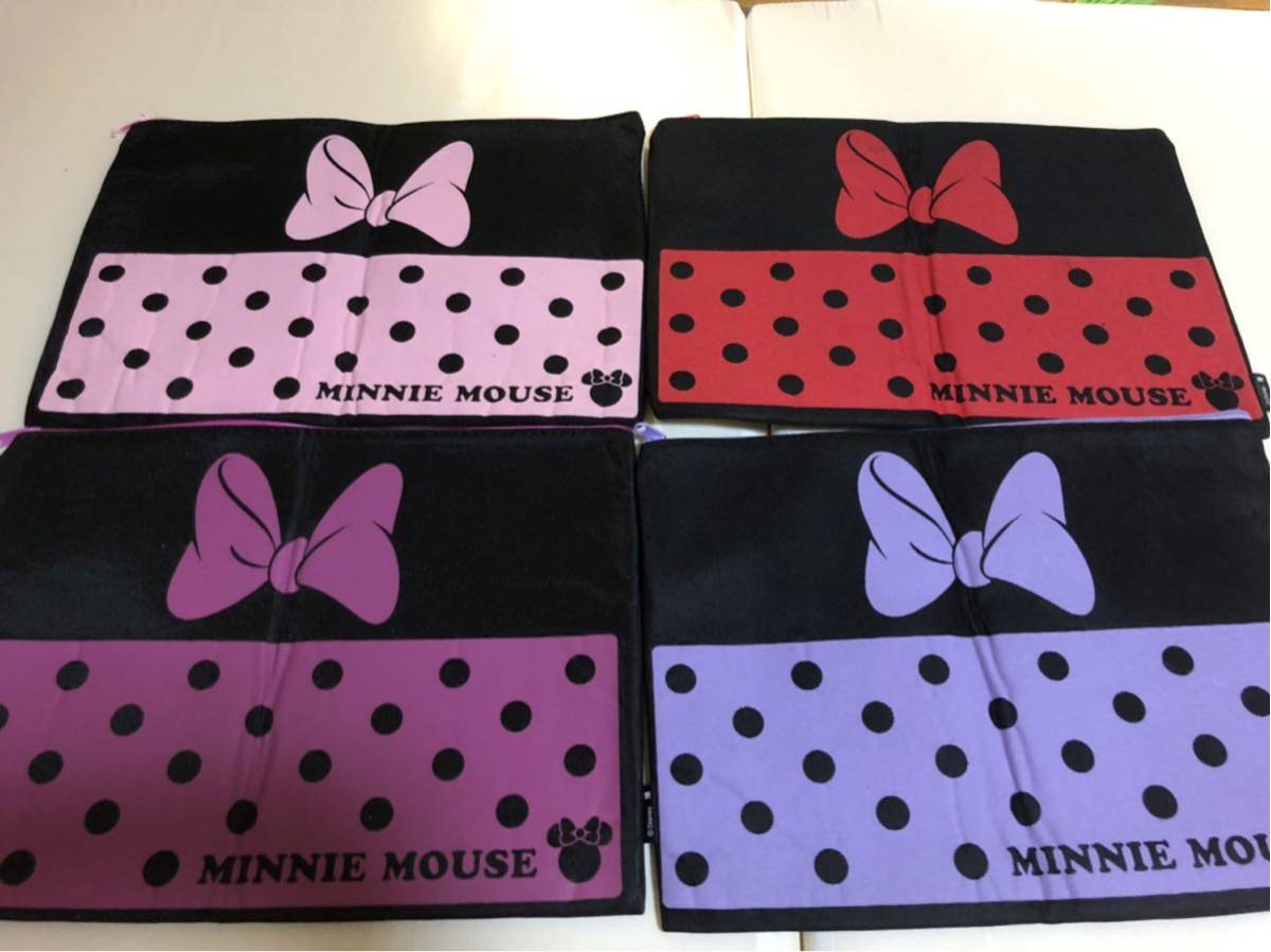  Minnie Mouse Hello Kitty pouch 7 point set unused 