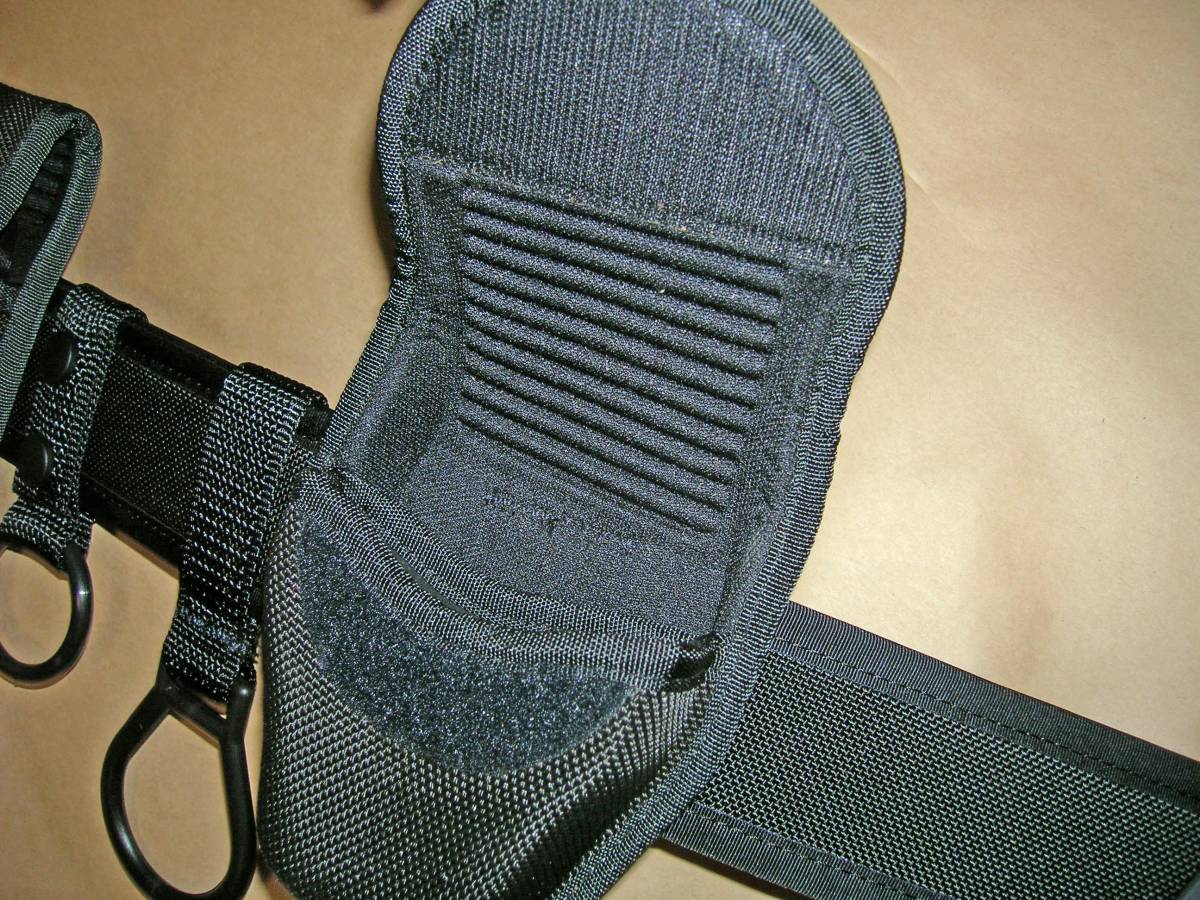 U.S. POILCE 用・BIANCHI 純正ナイロンSam Browne Belt Black Size M 一式セット・1点物新品_画像4