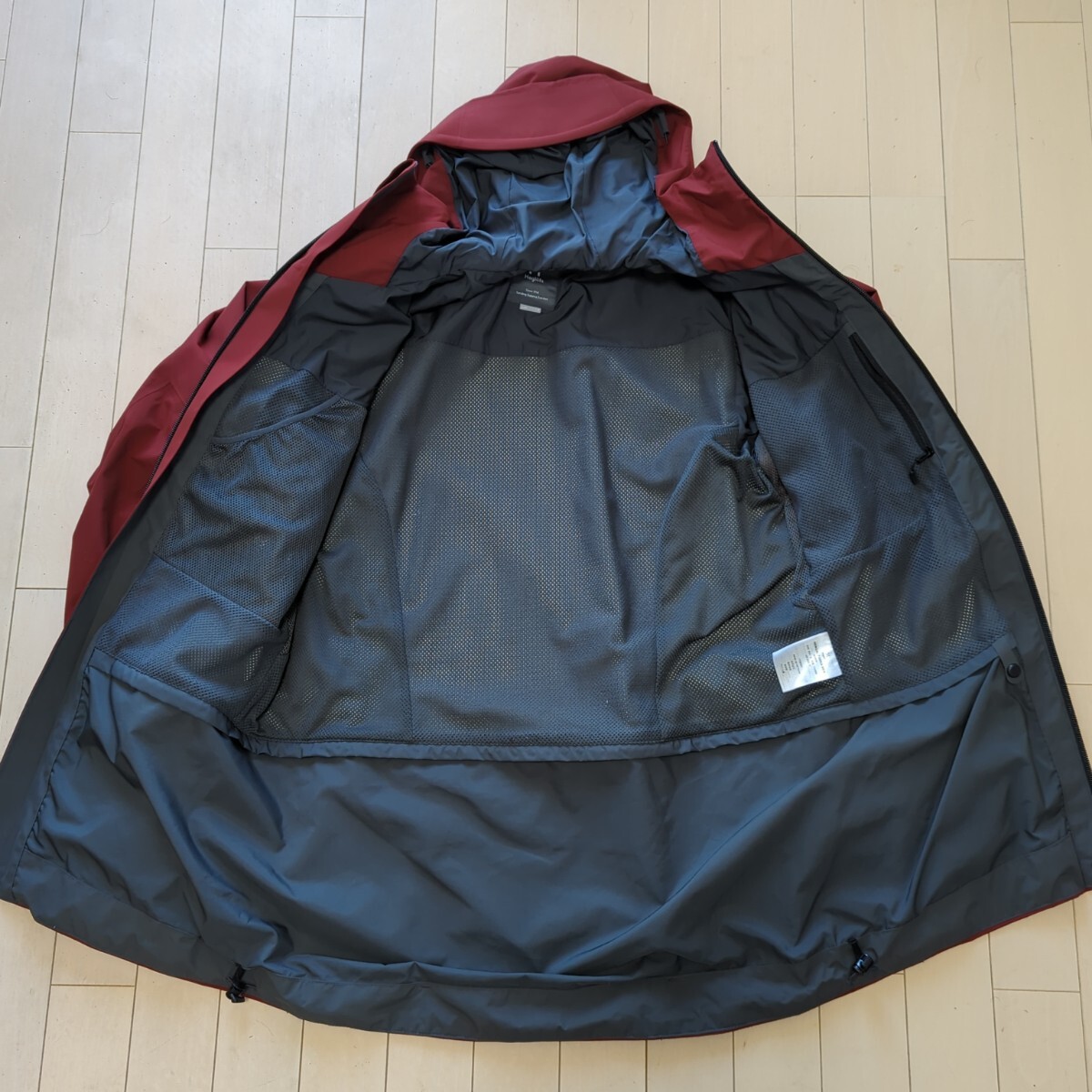 未使用自宅保管品 HAGLOFSホグロフス FLODAⅡDOWN PARKA 603075 未使用自宅保管品 HAGLOFSホグロフス FLODAⅡDOWN PARKA 603075