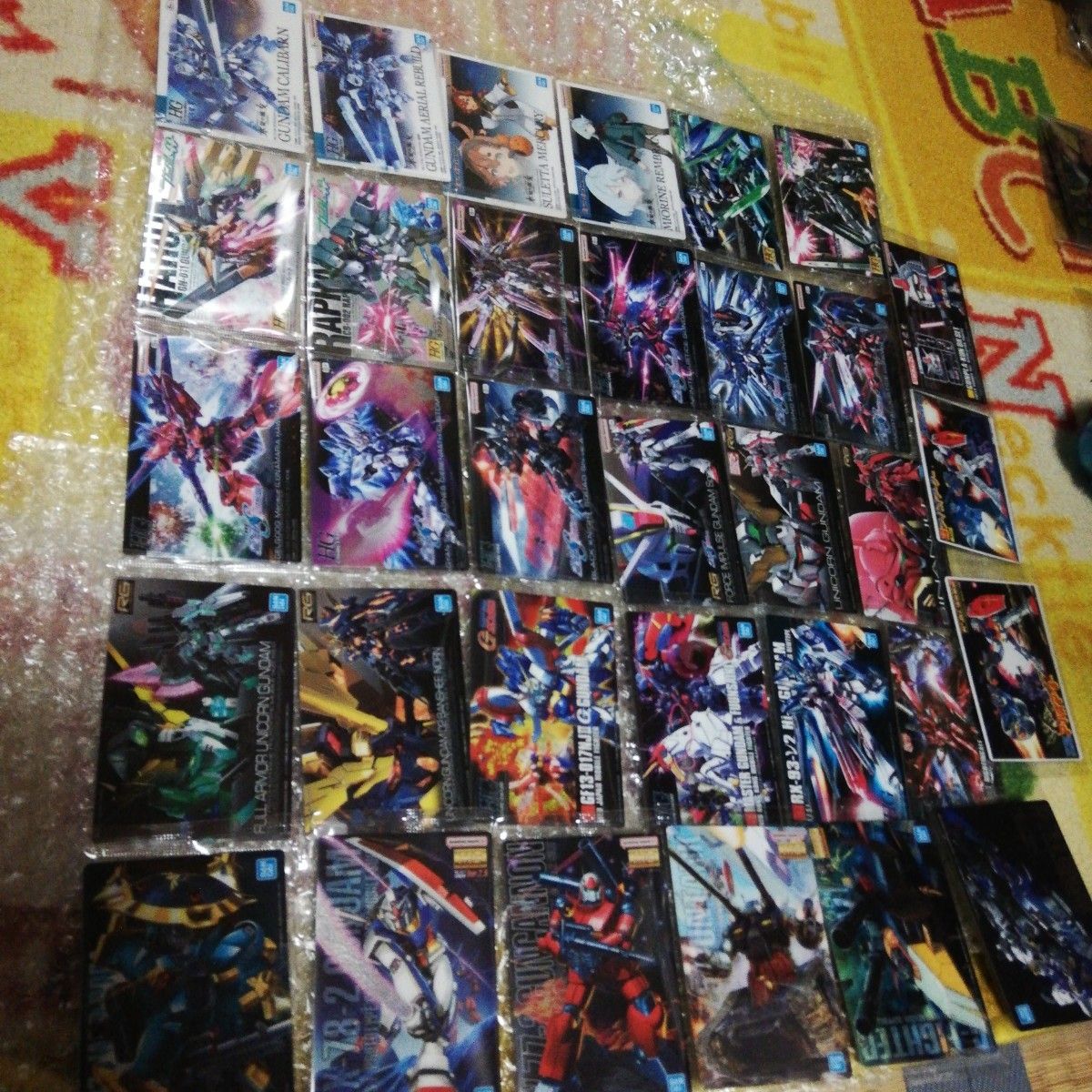 ガンプラ パッケージアートグミ 全33種コンプリートセット ガンプラ パッケージアートグミ 全33種コンプリートセット
