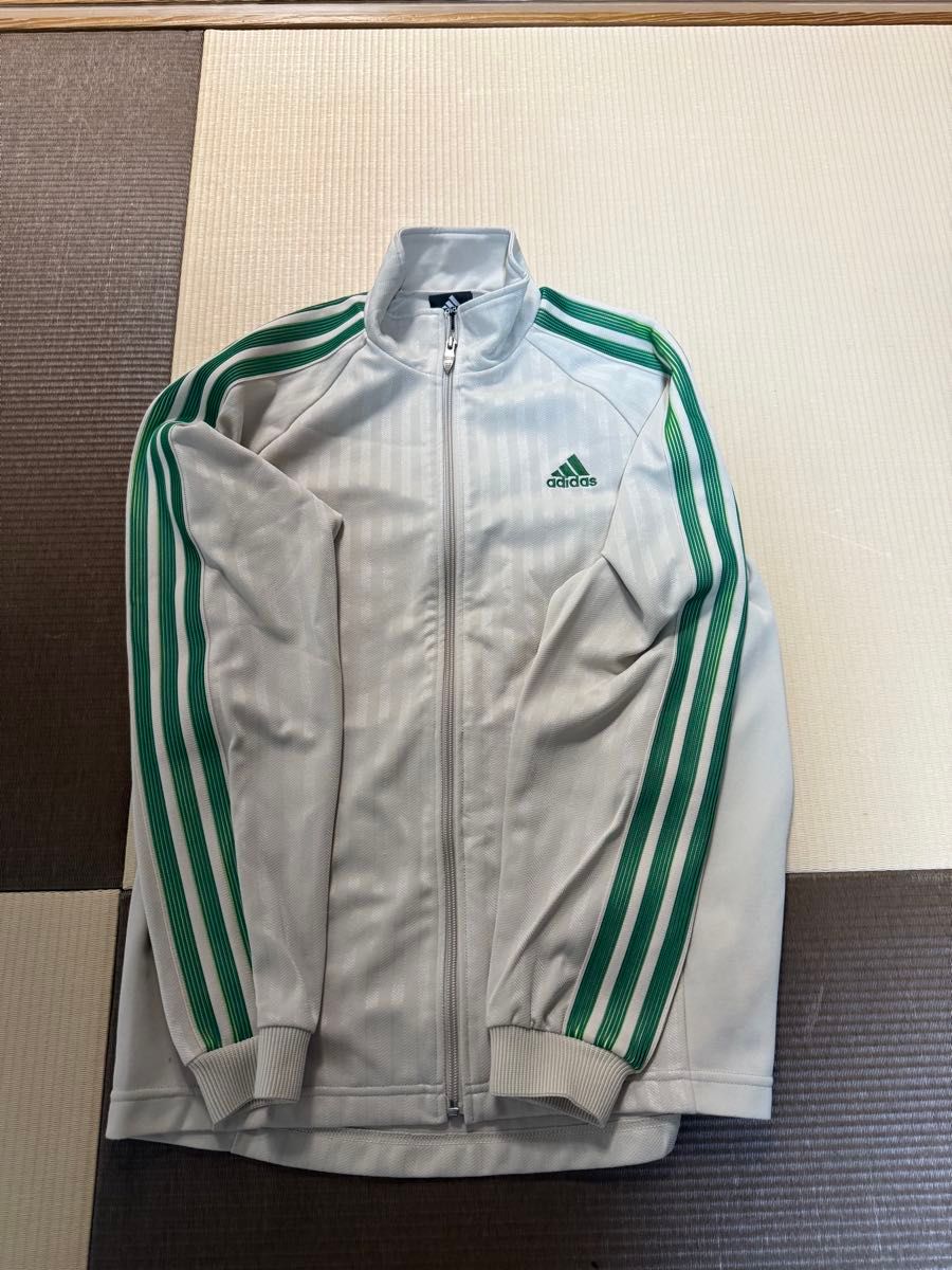 00s 万国旗タグ adidas ベージュホワイト×グリーン 上下 00s 万国旗タグ adidas ベージュホワイト×グリーン 上下