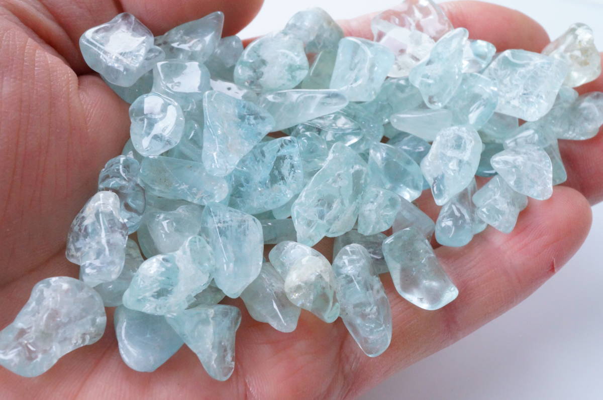 30 year front. stock therefore high quality color tone eminent!madaga Skull production natural aquamarine raw ore 502ct / 100g