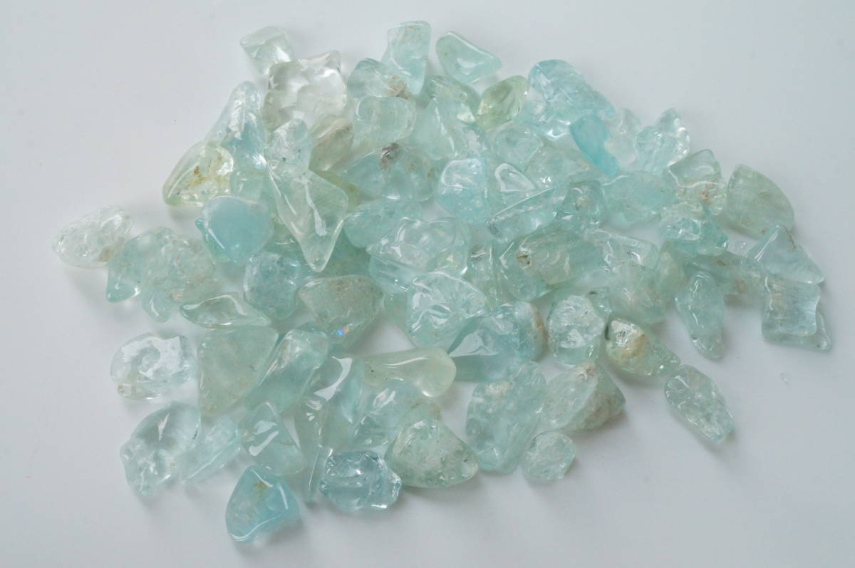 30 year front. stock therefore high quality color tone eminent!madaga Skull production natural aquamarine raw ore 502ct / 100g