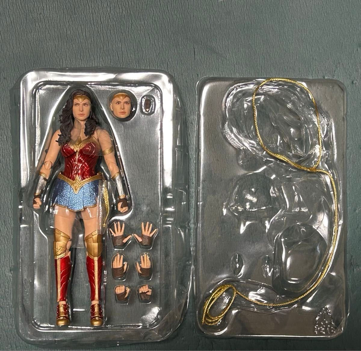 mafexバットマン・スーパーマン S H Figuartsワンダーウーマン 3 mafexバットマン・スーパーマン S H Figuartsワンダーウーマン 3