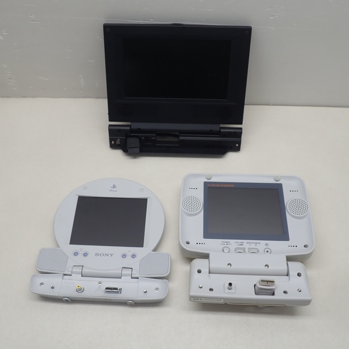 PS one/PS2 プレステ/2 LCD液晶モニター SCPH-130/HORI TFT PS one/PS2 プレステ/2 LCD液晶モニター SCPH-130/HORI TFT
