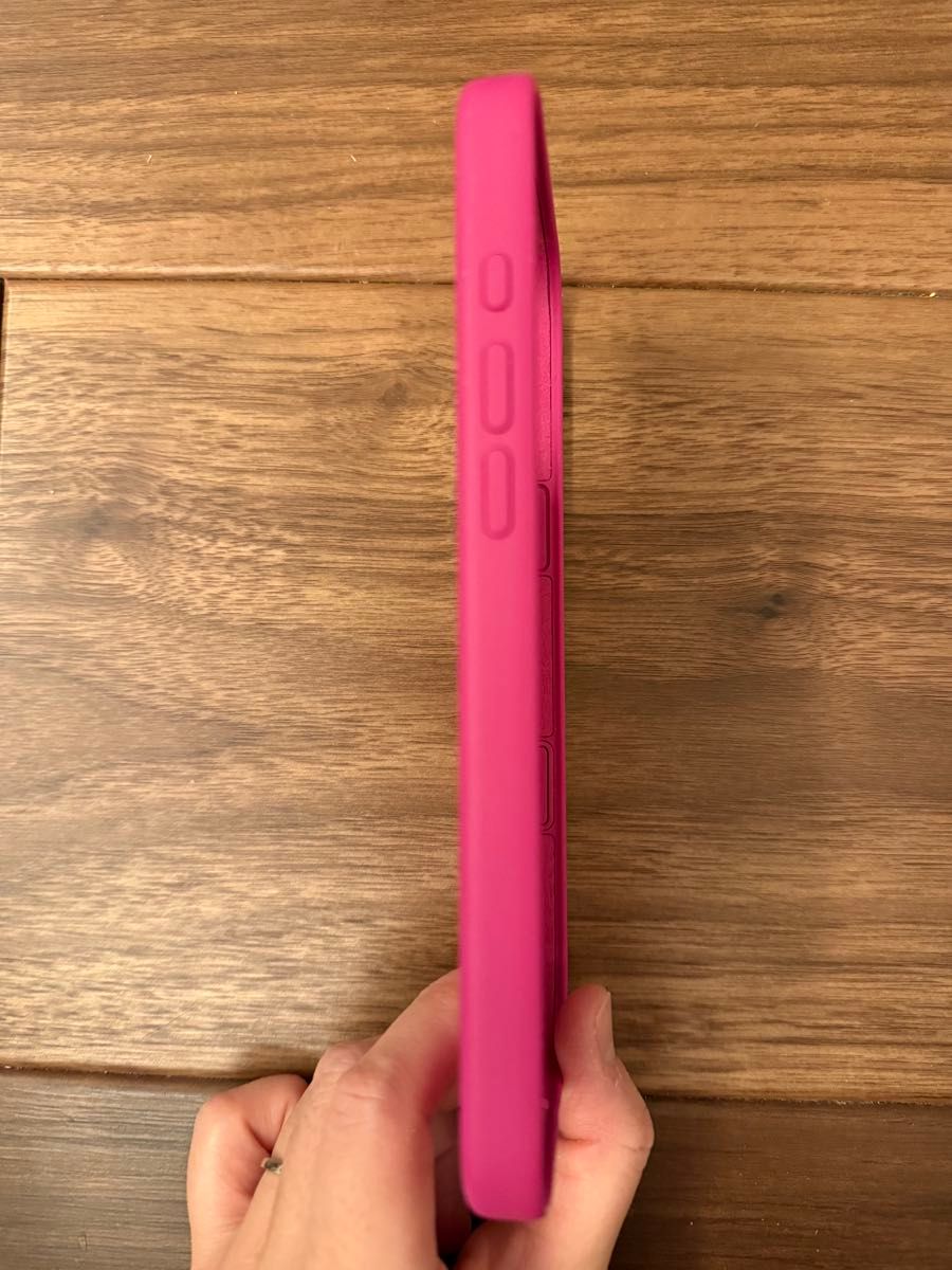 MagSafe対応iPhone 16 Pro Max シリコンケース フクシア|Yahoo MagSafe対応iPhone 16 Pro Max シリコンケース フクシア|Yahoo