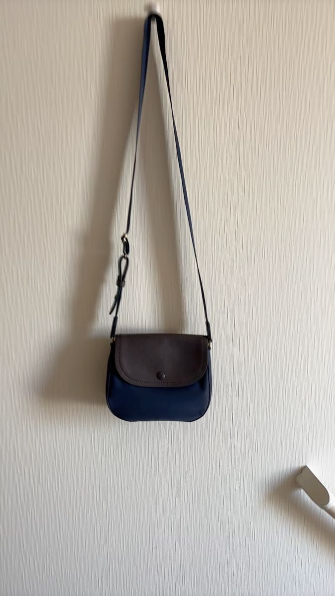 アニエスベー 紺×黒色 ナイロン レザー ポシェット ショルダーバッグ